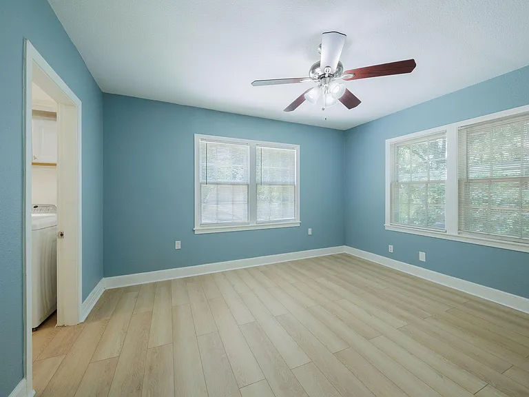 4505 Elwood Rd — Photo 32