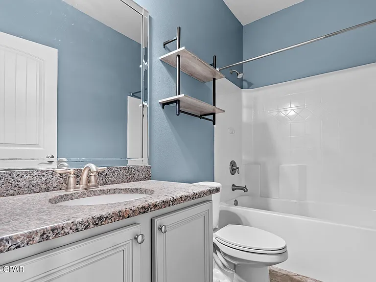 804 Buoy Ct — Photo 31