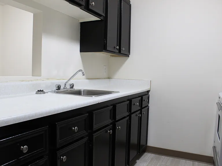 615 Confederation Dr — Photo 10