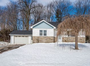 52 Cundles Rd E, Barrie, ON L4M 2Z7