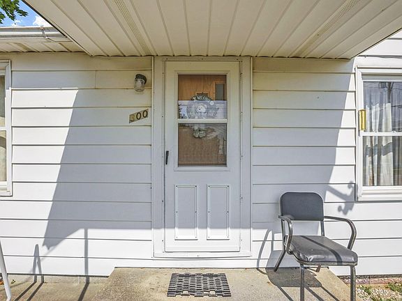 4th image of 300 Halderman St