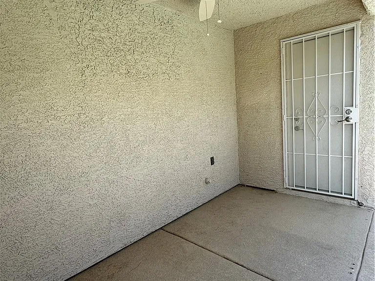 1515 Emerald Peak Ave — Photo 30