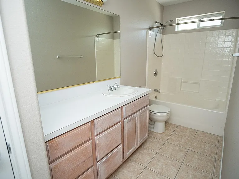 15522 Finistere St — Photo 16