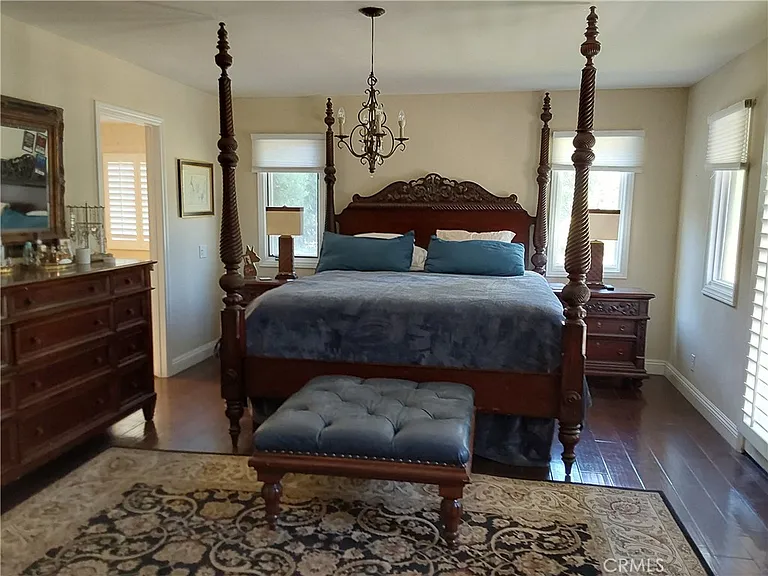 25941 Nellie Gail Rd — Photo 16