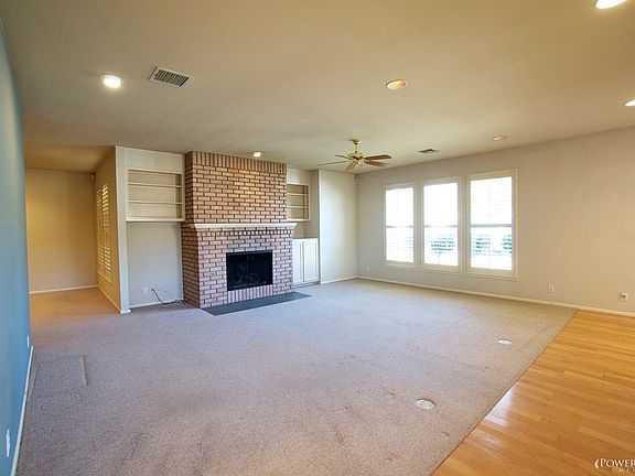 3rd image of 6304 Bainbridge Dr