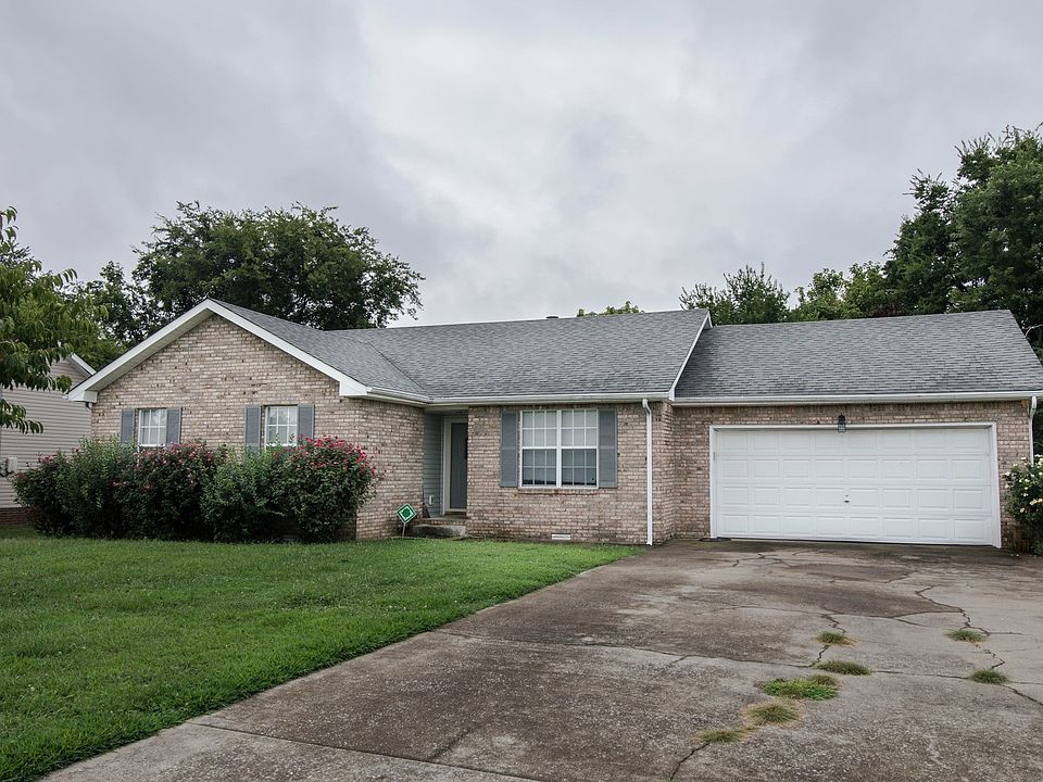 1st image of 224 Moncrest Dr