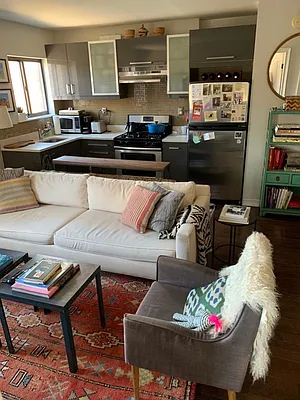 Rented by REAL New York | media 7