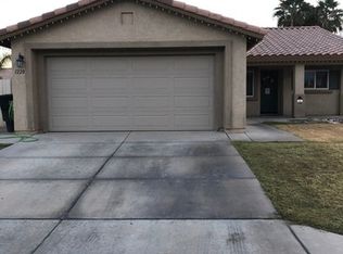 1220 Sereno Dr, Calexico, CA 92231