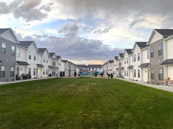 2962 Huntshire Ave, Idaho Falls, ID 83406