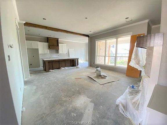3rd image of 4009 Brownway Dr