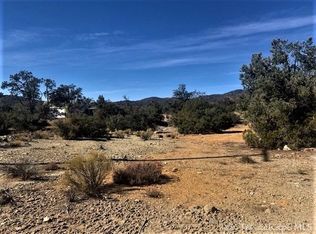 25701 Horseshoe Ln, Tehachapi, CA 93561