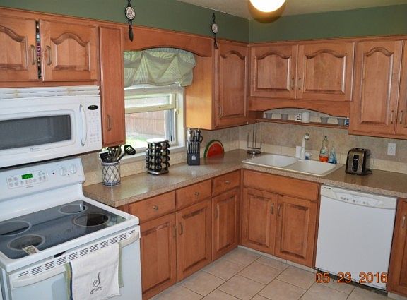 3rd image of 522 Kling Dr
