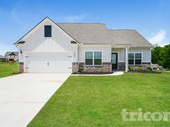 1004 Claas Way, Locust Grove, GA 30248