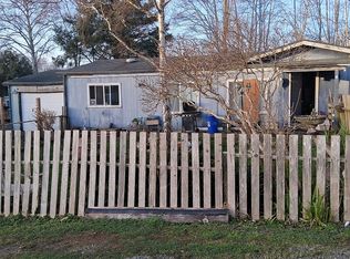 1040 Charlotte Ct, Rockaway Beach, OR