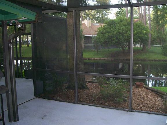 rear screen porch