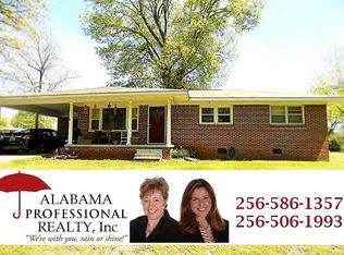 2578 Little Creek Rd NW, Arab, AL 35016