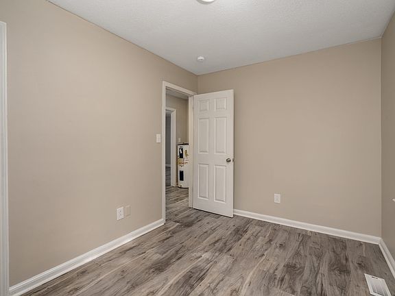 4th image of 657 Kingston Ave