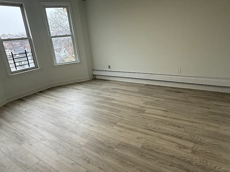 168 Hillside Ave #2S — Photo 3