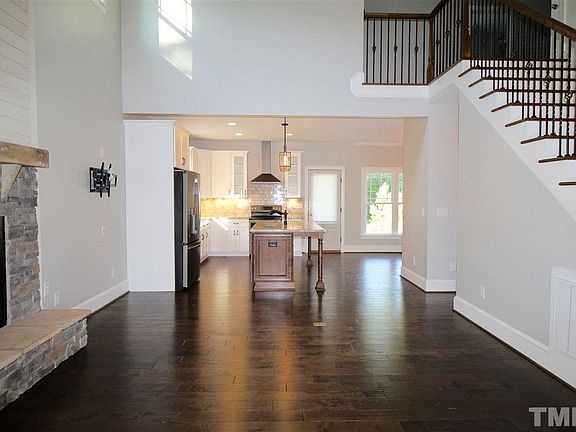 4th image of 1003 Grassland Ct