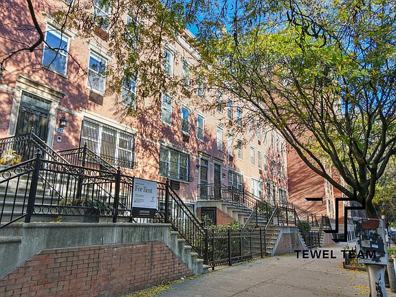 2nd image of 315 E 119th St #2A