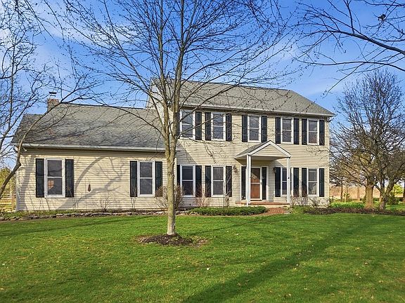 3rd image of 3102 Clark Shaw Rd