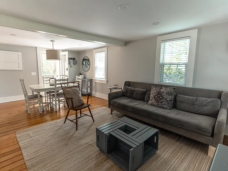 31 Warner St #2 — Photo 15