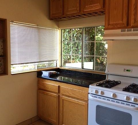 2nd image of 2107 Gramercy Ave