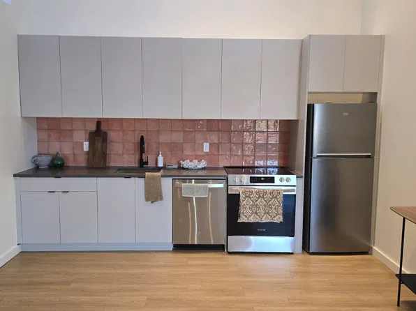 329 Pacific Ave #406, Jersey City, NJ 07304