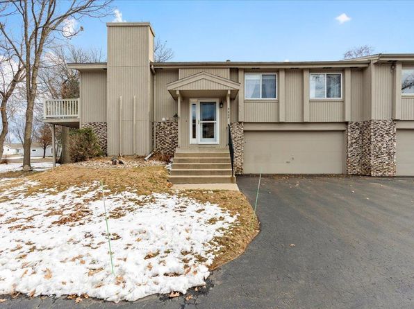 2208 Spruce Dr, Brainerd, MN 56401