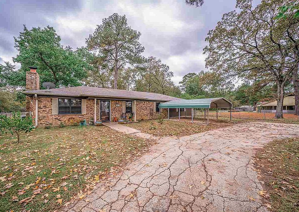 1st image of 2864 County Road 192 E