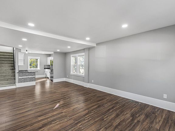 5th image of 3451 Fremont Ave N