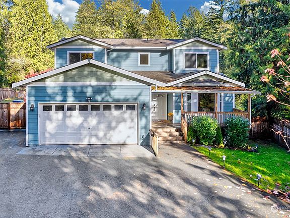 2nd image of 14207 Lakeview Way NW