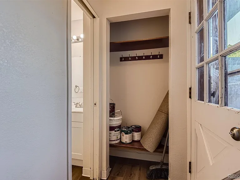 1922 S Oswego Way — Photo 21