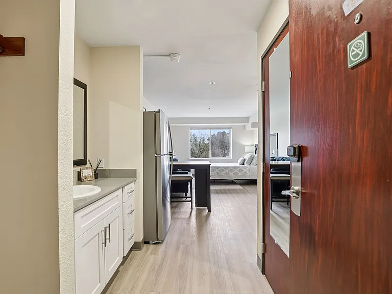 Woodland Flats Apartments — Photo 41