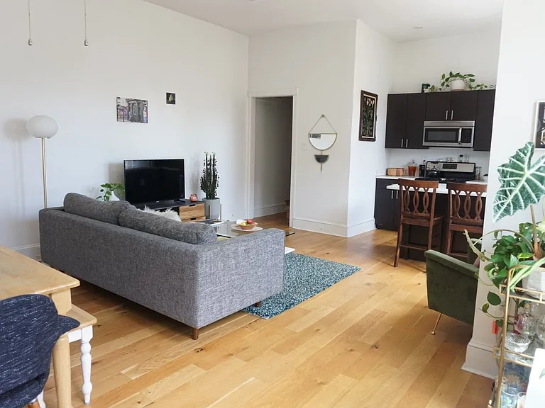 1443 S Broad St — Photo 15