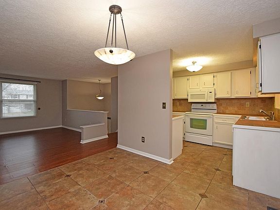 5th image of 8178 Winding Trail Ct
