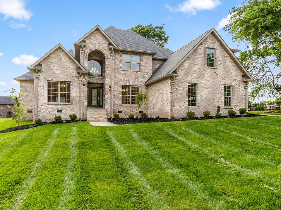 1st image of 2839 Carriage Way