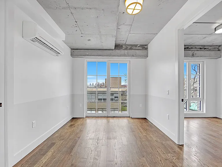 31-21 30th St #3 — Photo 3