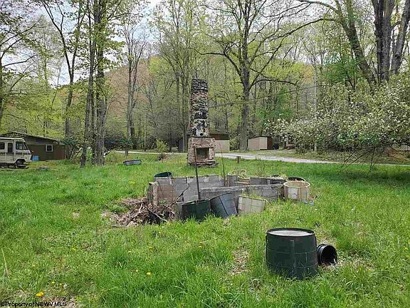 5th image of Dolly Ln