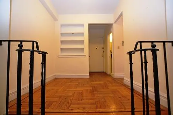 Rented by City Connections Realty | media 17