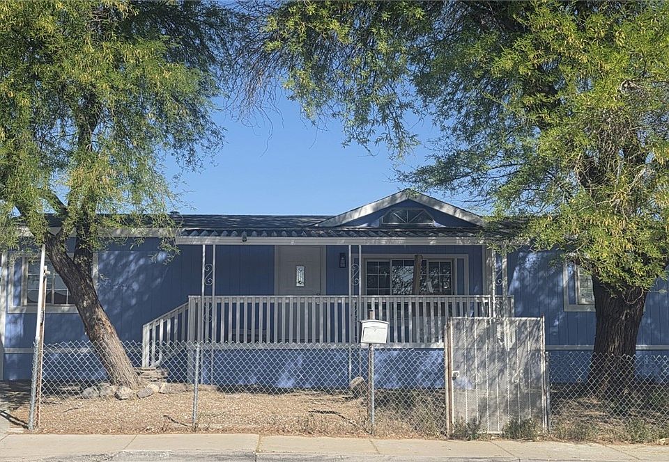 1st image of 4794 Saguaro Way