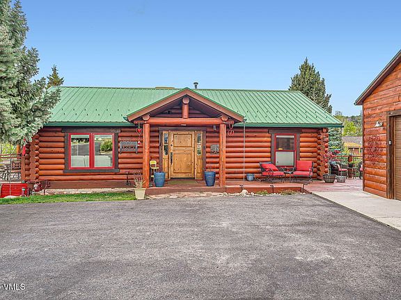 4th image of 1367 Mesa Dr