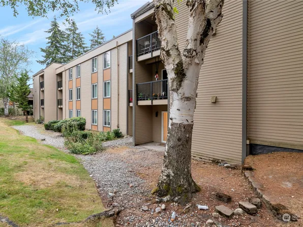 14620 NE 32nd Street #F7, Bellevue, WA 98007