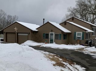 988 Bay Rd, Queensbury, NY 12804