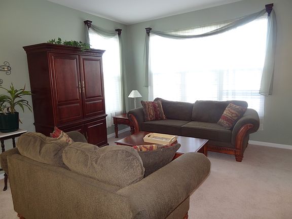 Lots of windows let the sunlight pour in.