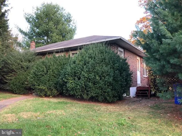 920 Logan St, Pottstown, PA 19464