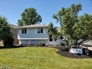 2nd image of 495 Saint Lawrence Blvd
