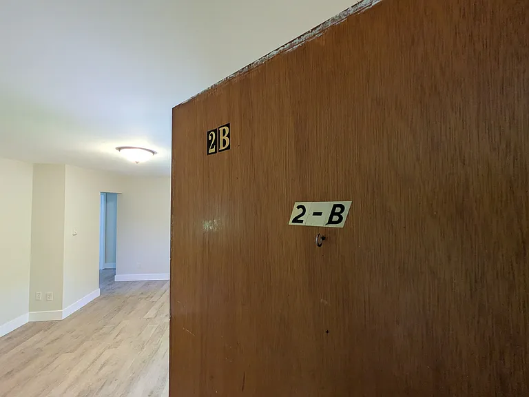 1 Skokorat St #2B — Photo 10