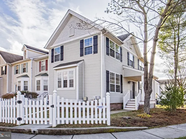 656 Venue Dr, Dover, DE 19901