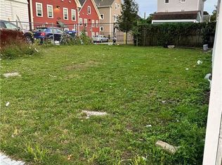 6 Warrington St, Providence, RI 02907